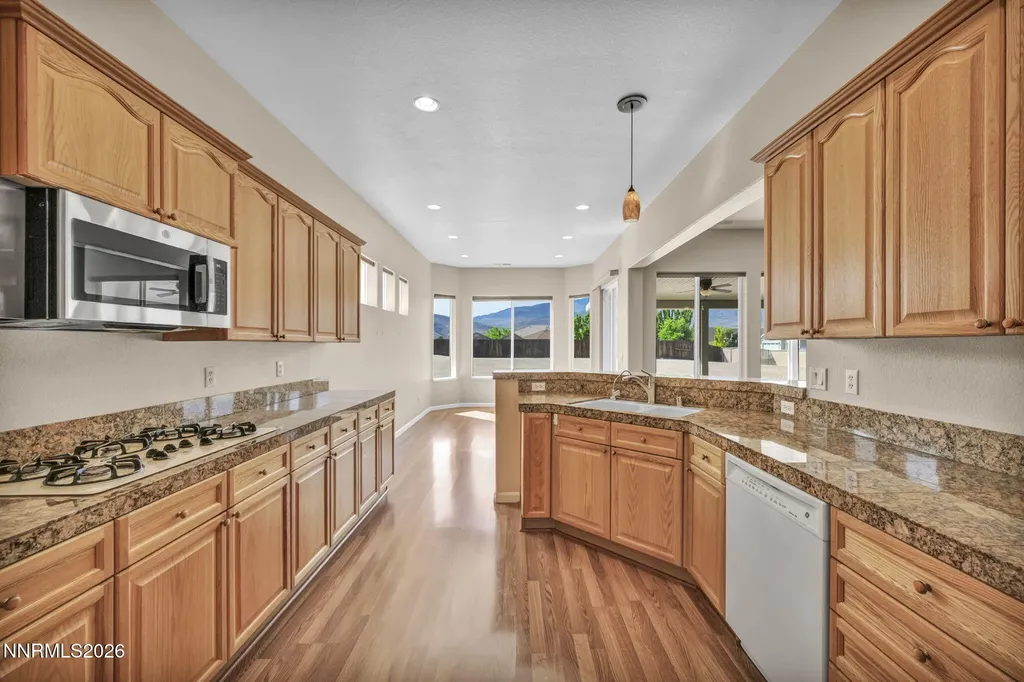 515 Crabapple Dayton NV 89403
