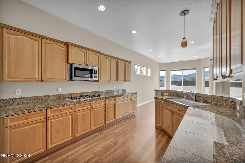 515 Crabapple Dayton NV 89403