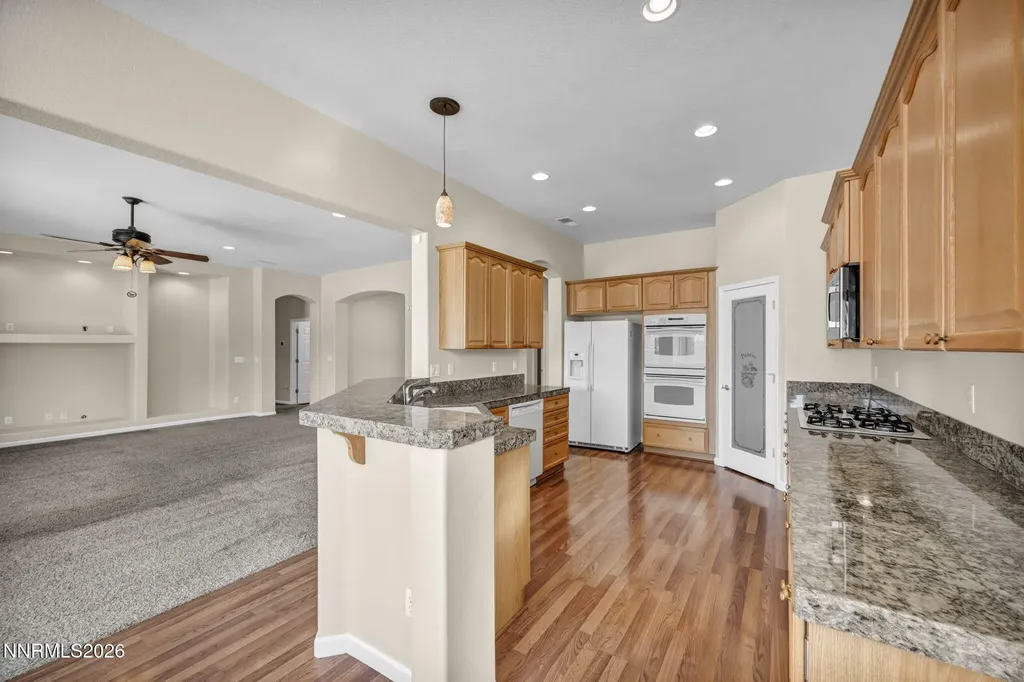 515 Crabapple Dayton NV 89403