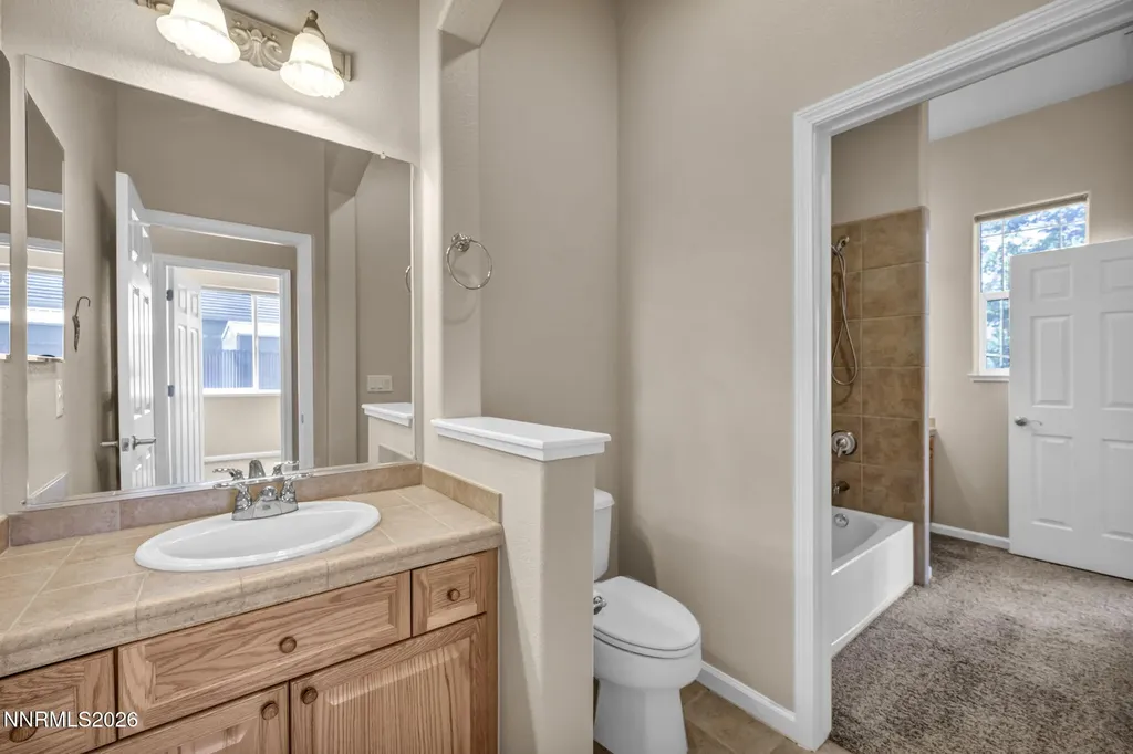 515 Crabapple Dayton NV 89403