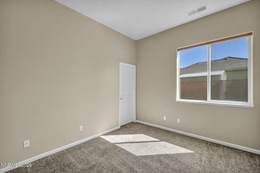 515 Crabapple Dayton NV 89403