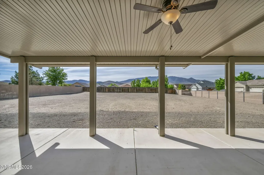 515 Crabapple Dayton NV 89403