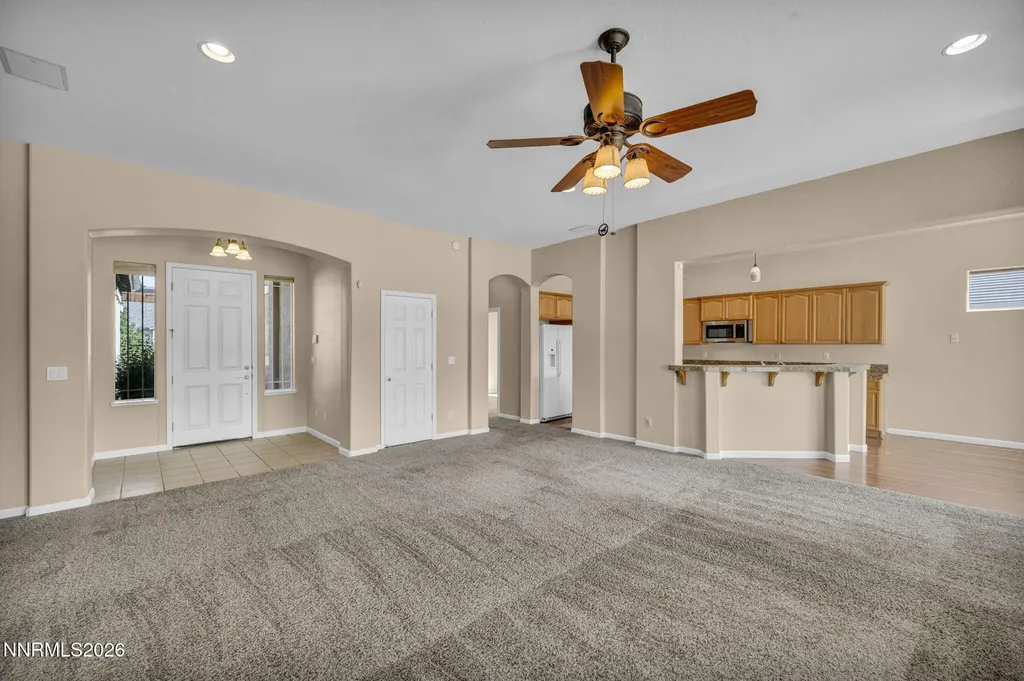 515 Crabapple Dayton NV 89403