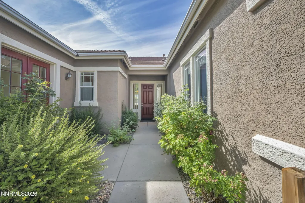 515 Crabapple Dayton NV 89403