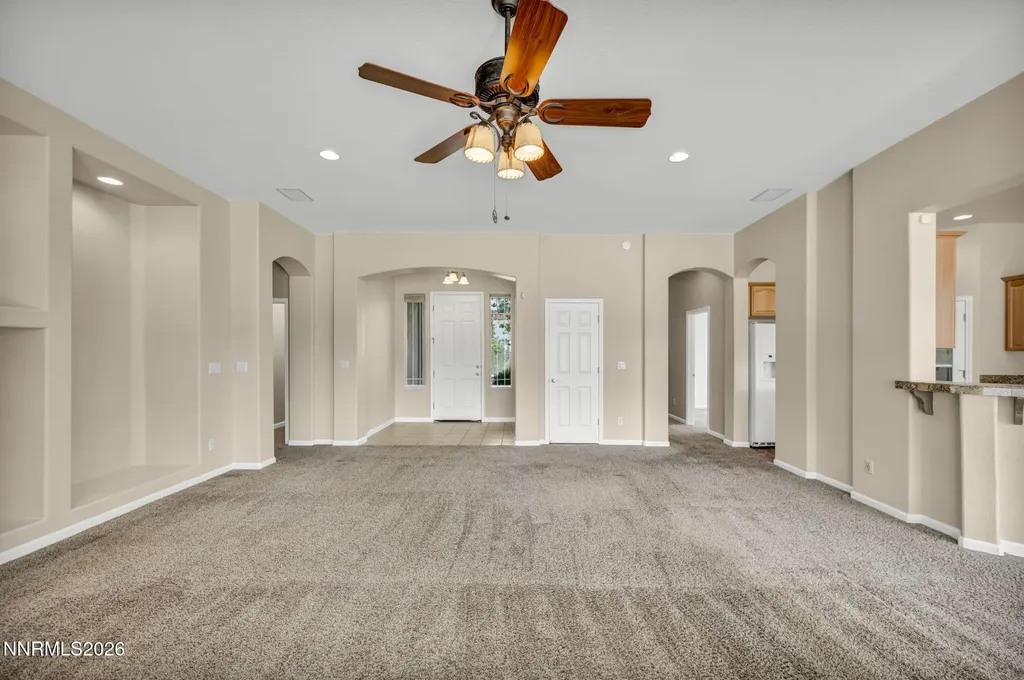 515 Crabapple Dayton NV 89403