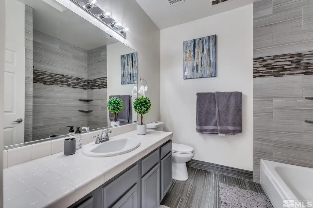 1668 Rocky Cove Reno NV 89521