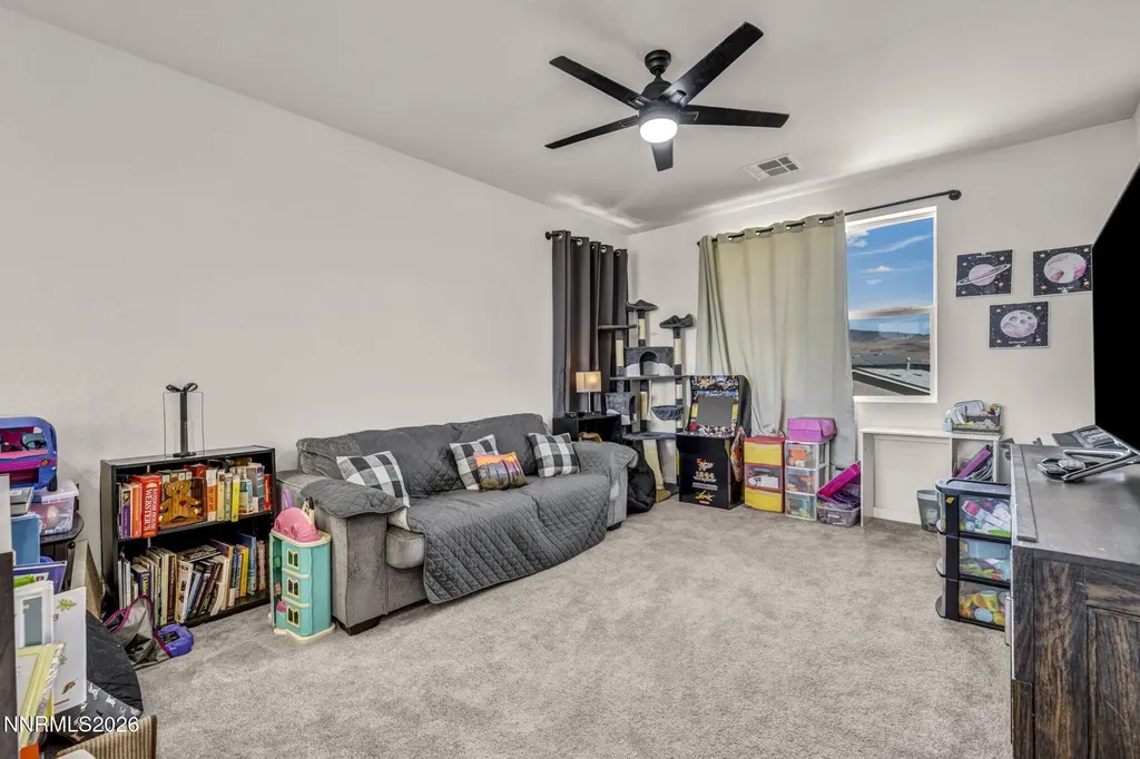 7814 Navasota Sparks NV 89436