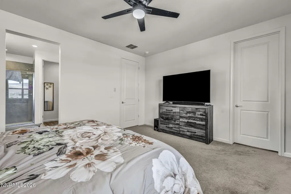 7814 Navasota Sparks NV 89436