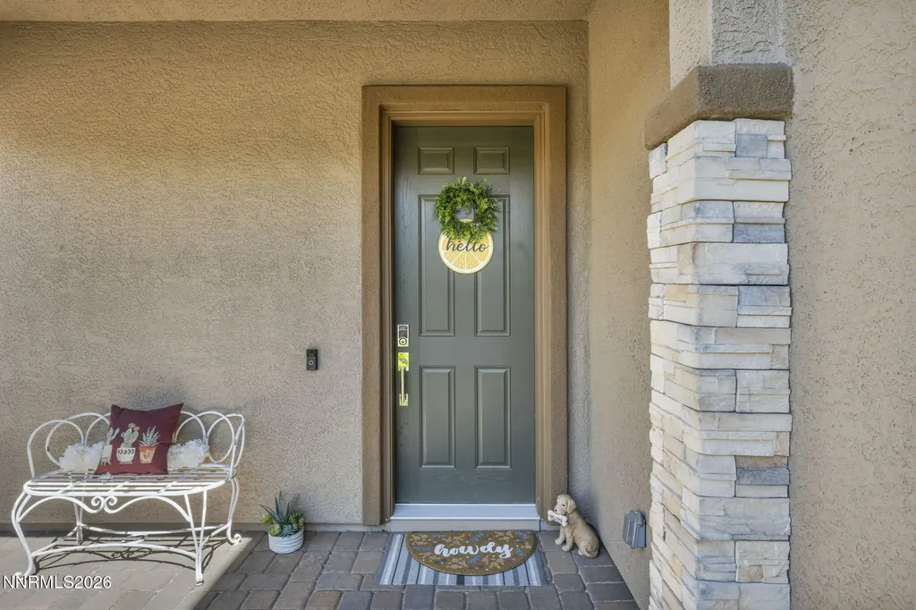 7814 Navasota Sparks NV 89436
