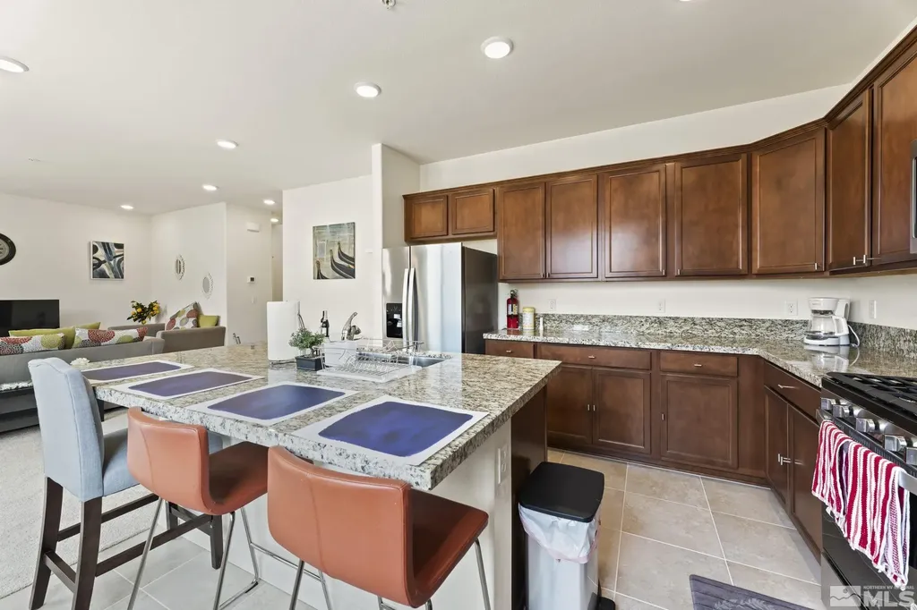 4920 Little Rock Sun Valley NV 89433