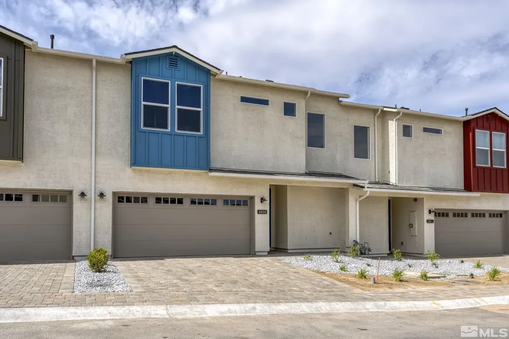 4920 Little Rock Sun Valley NV 89433