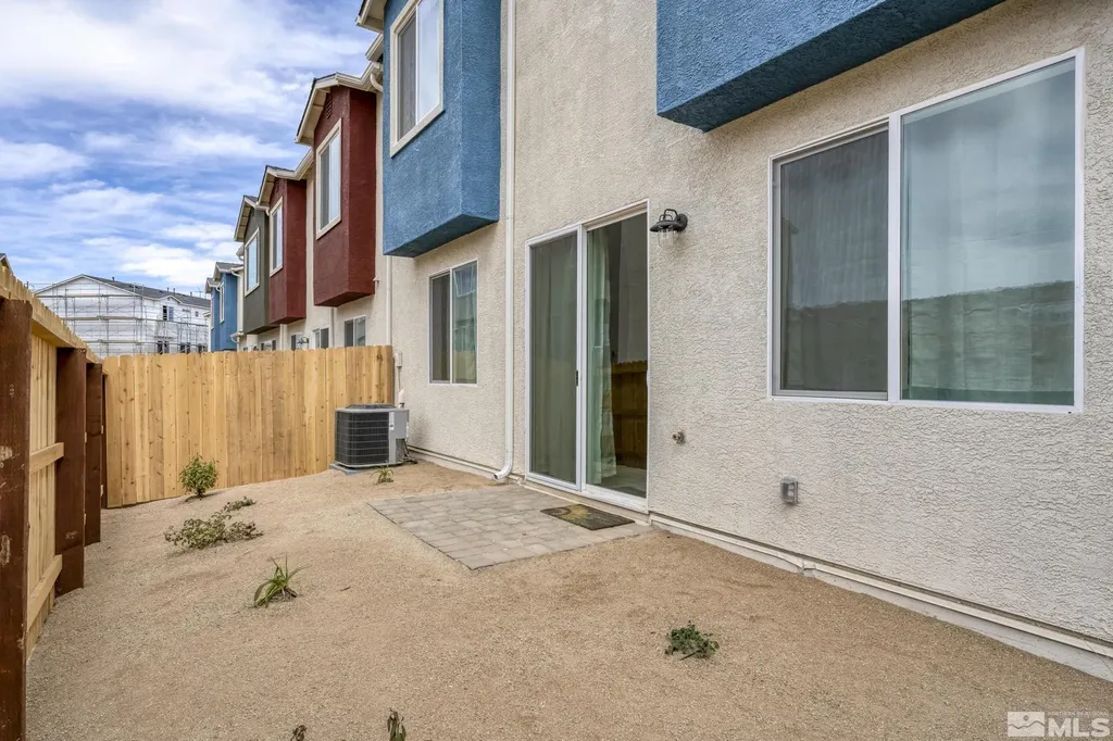 4920 Little Rock Sun Valley NV 89433