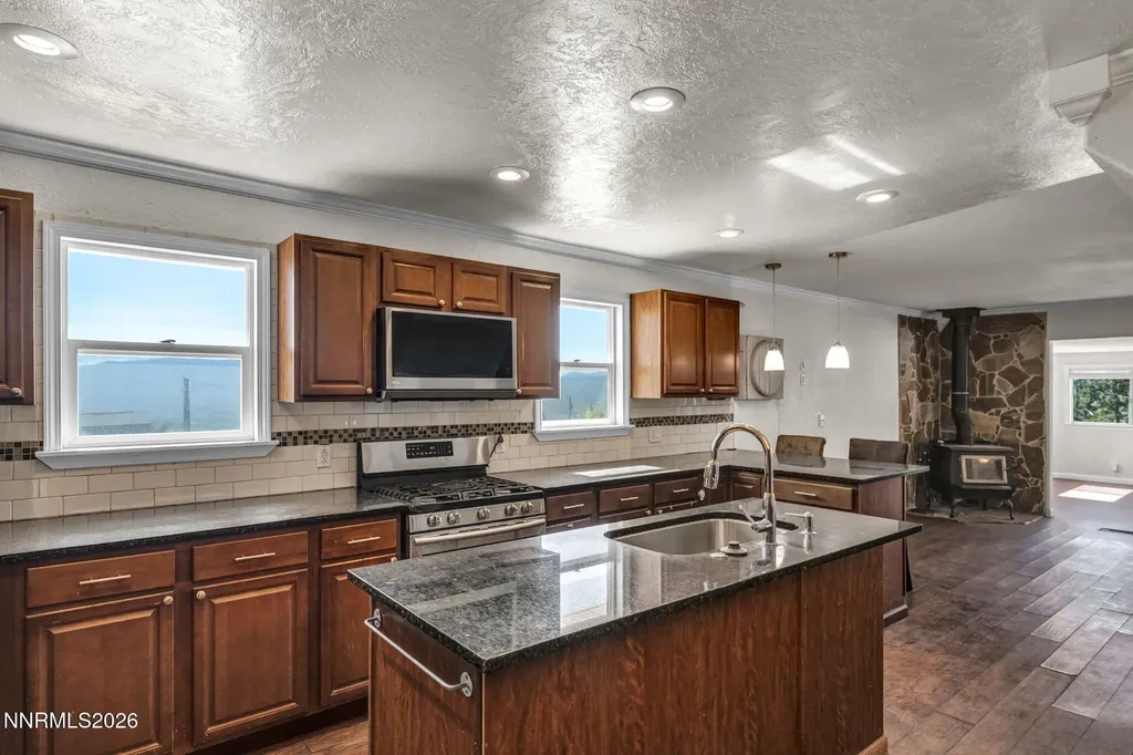 27 Mcclellan Peak Carson City NV 89706