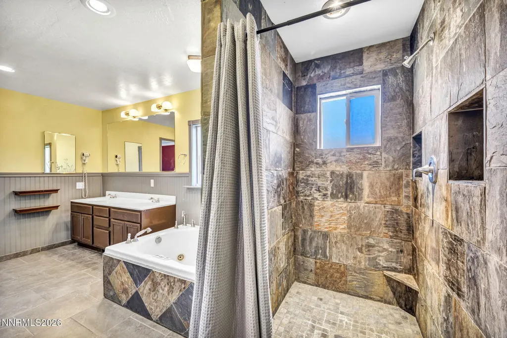 27 Mcclellan Peak Carson City NV 89706