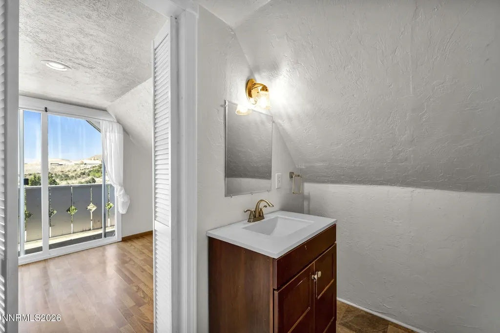 27 Mcclellan Peak Carson City NV 89706