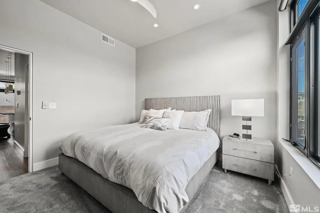 104 High Reno NV 89502