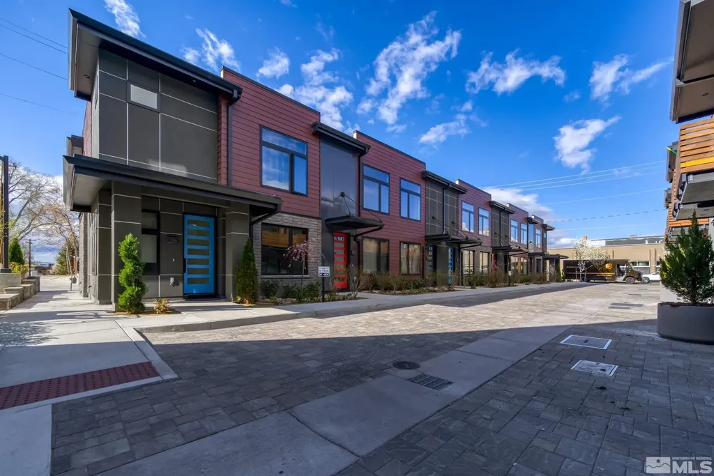 104 High Reno NV 89502