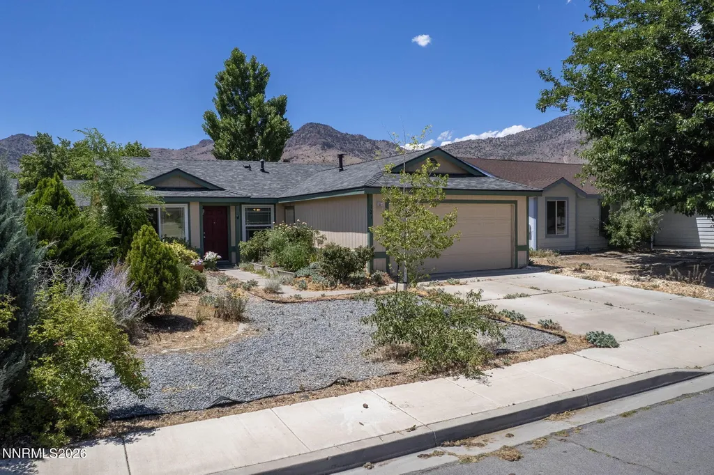 121 Fortune Dayton NV 89403