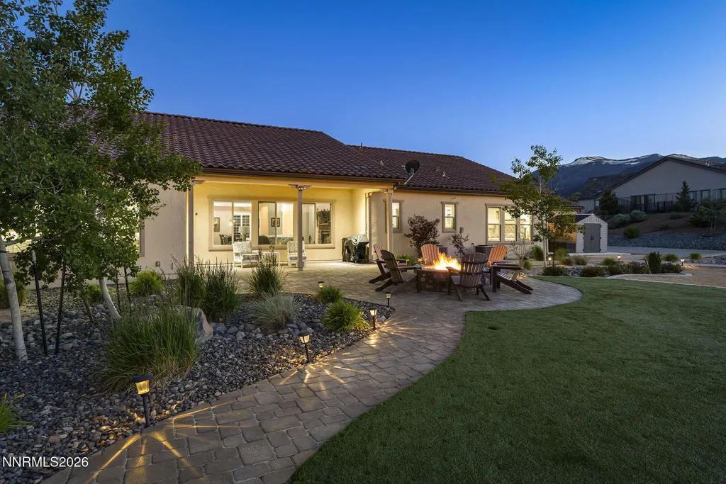 5431 Salmon River Reno NV 89511
