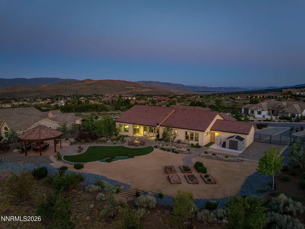 5431 Salmon River Reno NV 89511