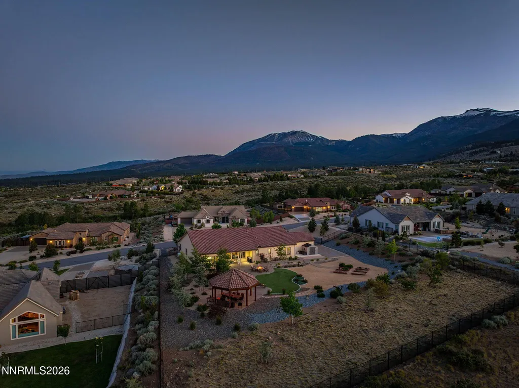 5431 Salmon River Reno NV 89511