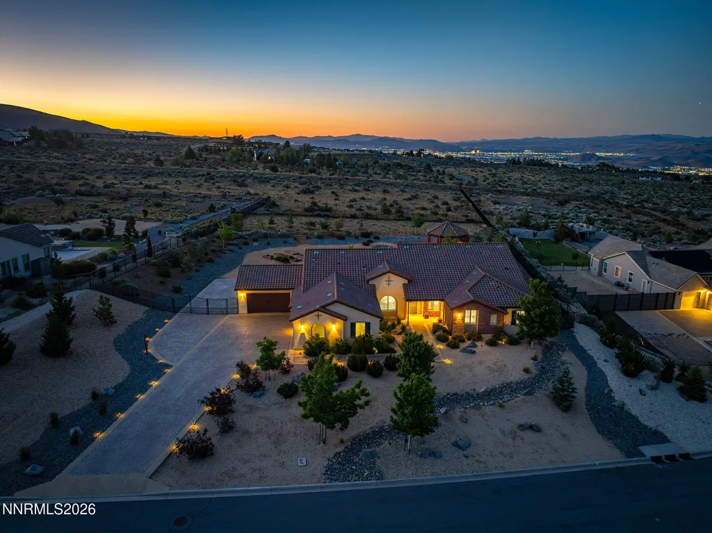 5431 Salmon River Reno NV 89511