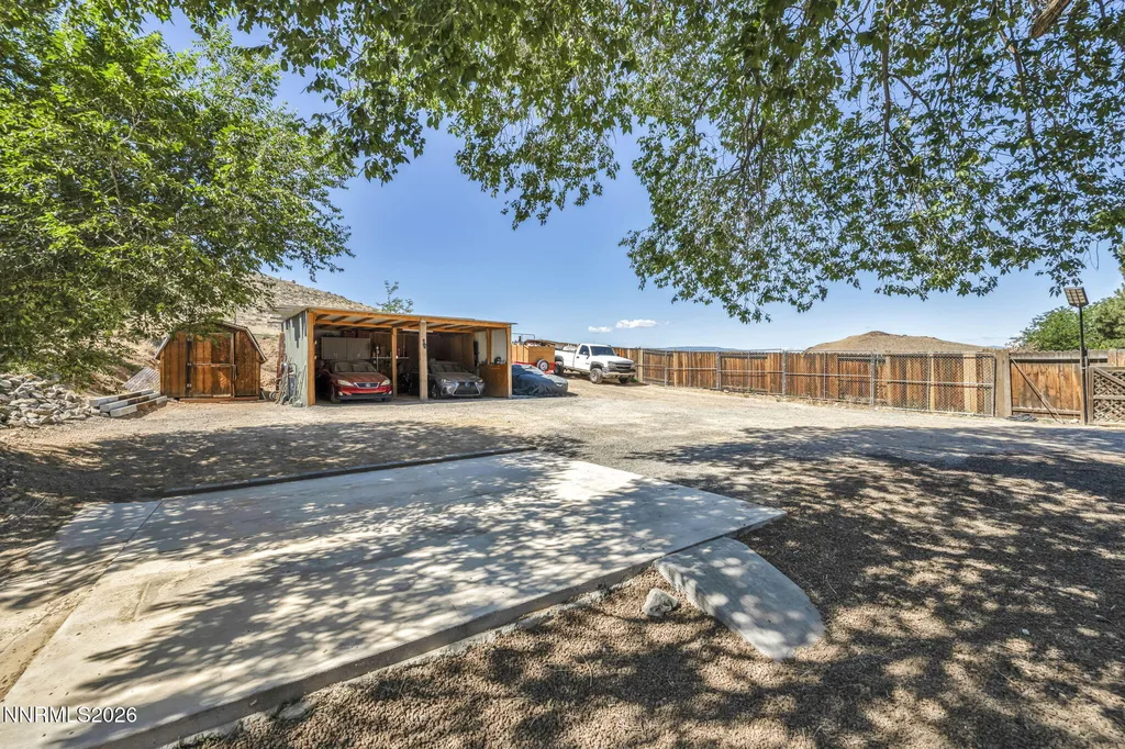 1251 Satellite Sparks NV 89436
