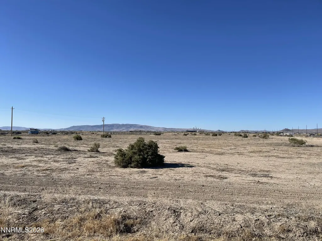1635 Lake Silver Springs NV 89429