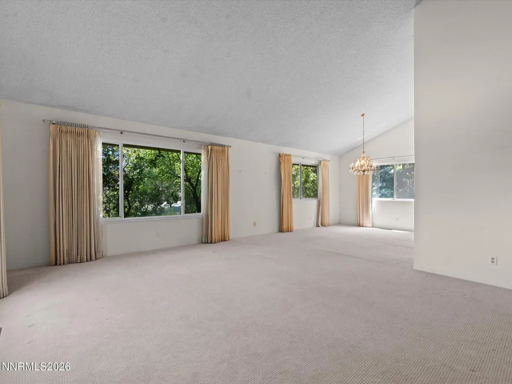 3395 Thornhill Reno NV 89509