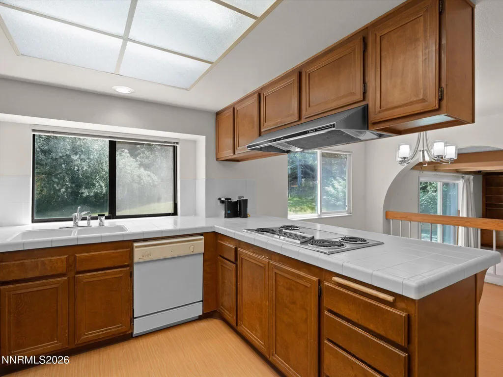 3395 Thornhill Reno NV 89509