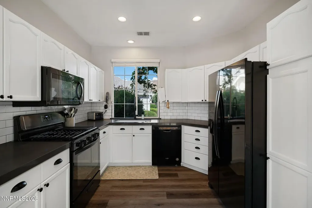 3528 Heron's Reno NV 89502