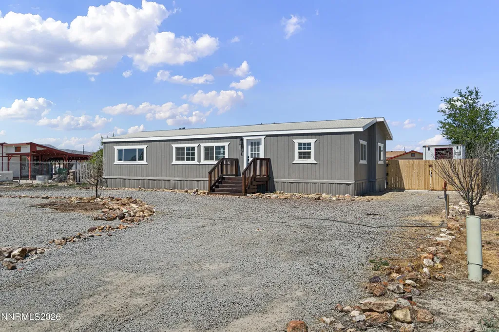 2905 Talapoosa Silver Springs NV 89429