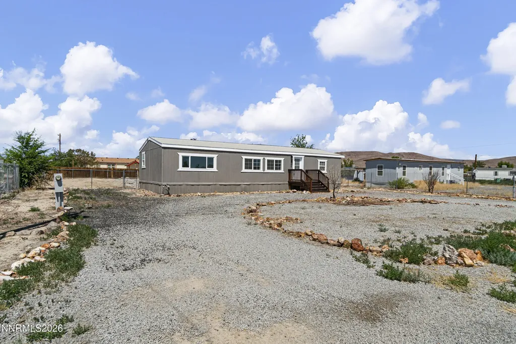 2905 Talapoosa Silver Springs NV 89429