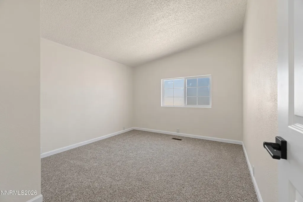 2905 Talapoosa Silver Springs NV 89429