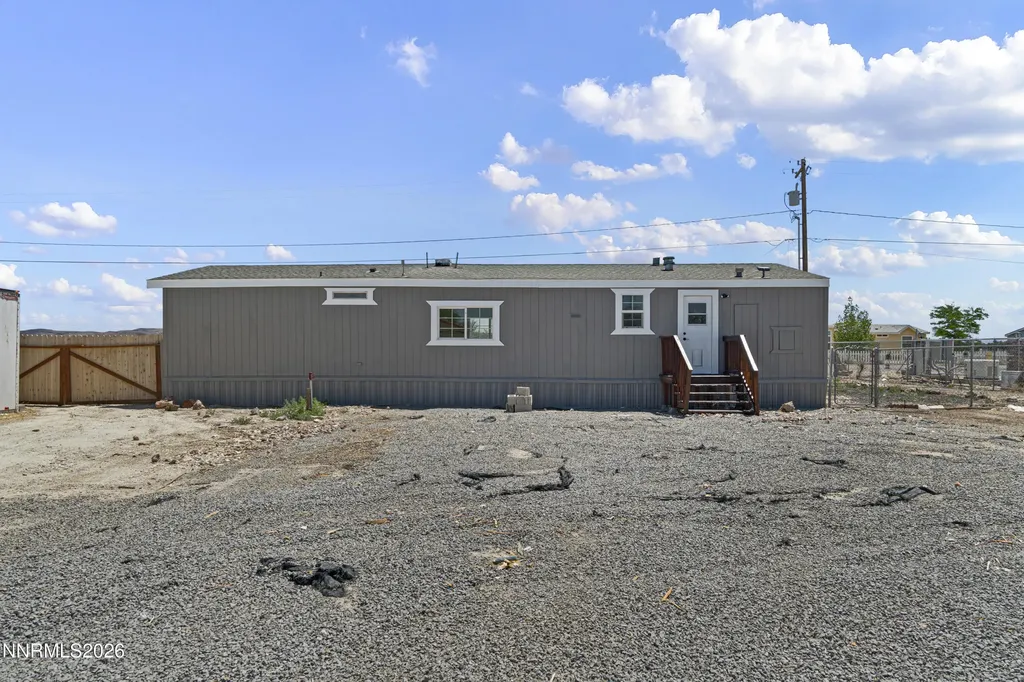 2905 Talapoosa Silver Springs NV 89429