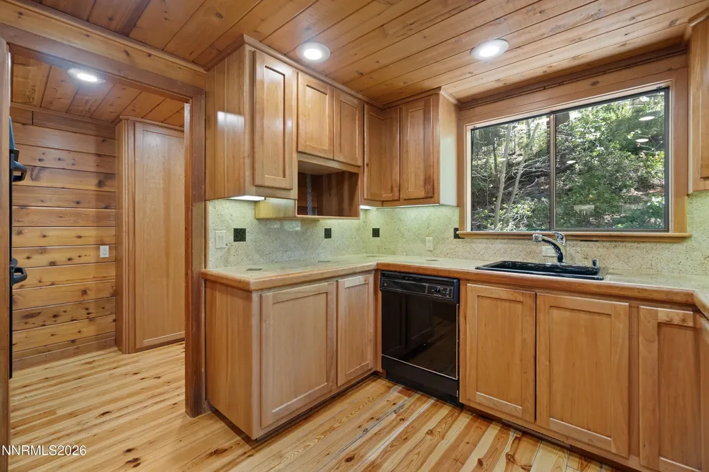 621 Stanley Zephyr Cove NV 89448