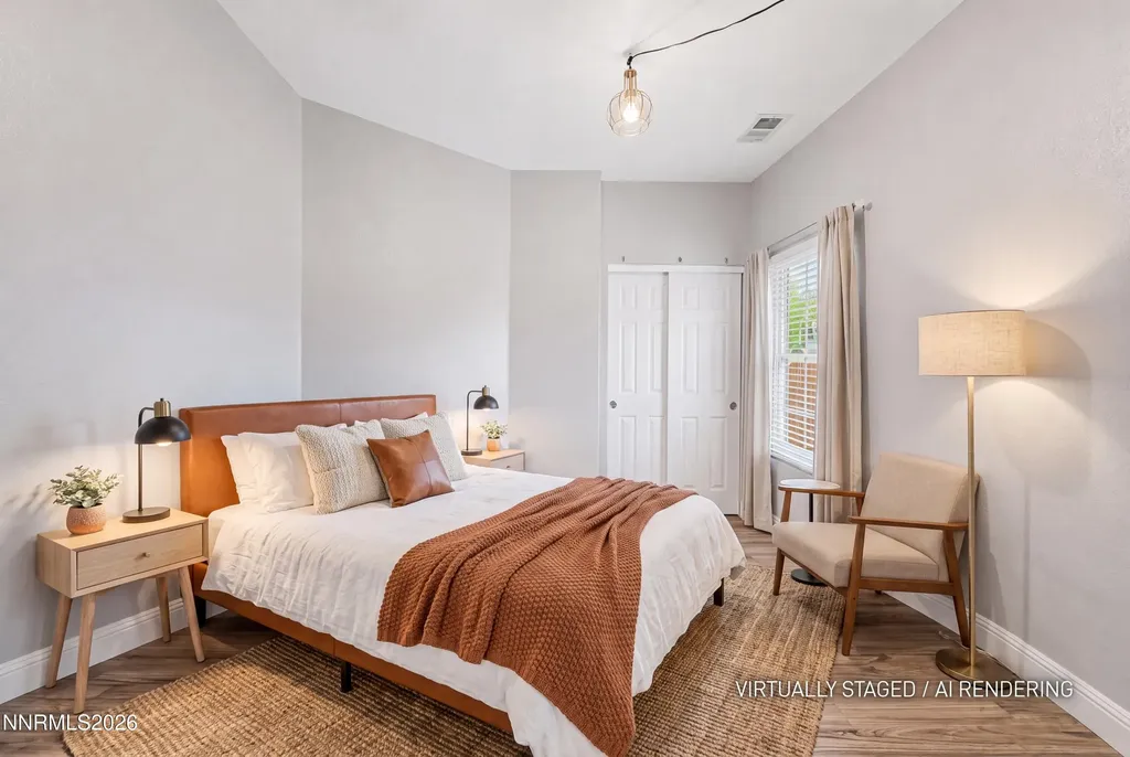 5326 Desert Peach Sparks NV 89436
