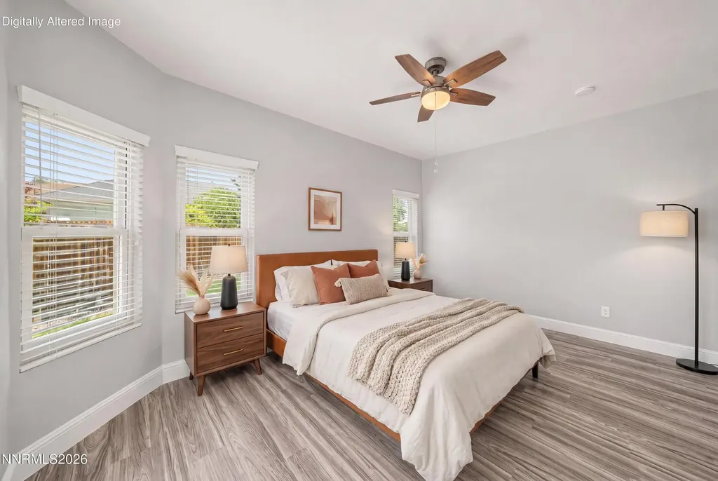 5326 Desert Peach Sparks NV 89436