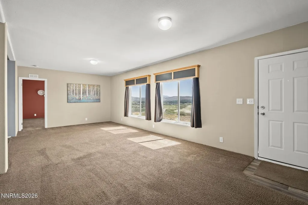 16 Sierra View Reno NV 89508