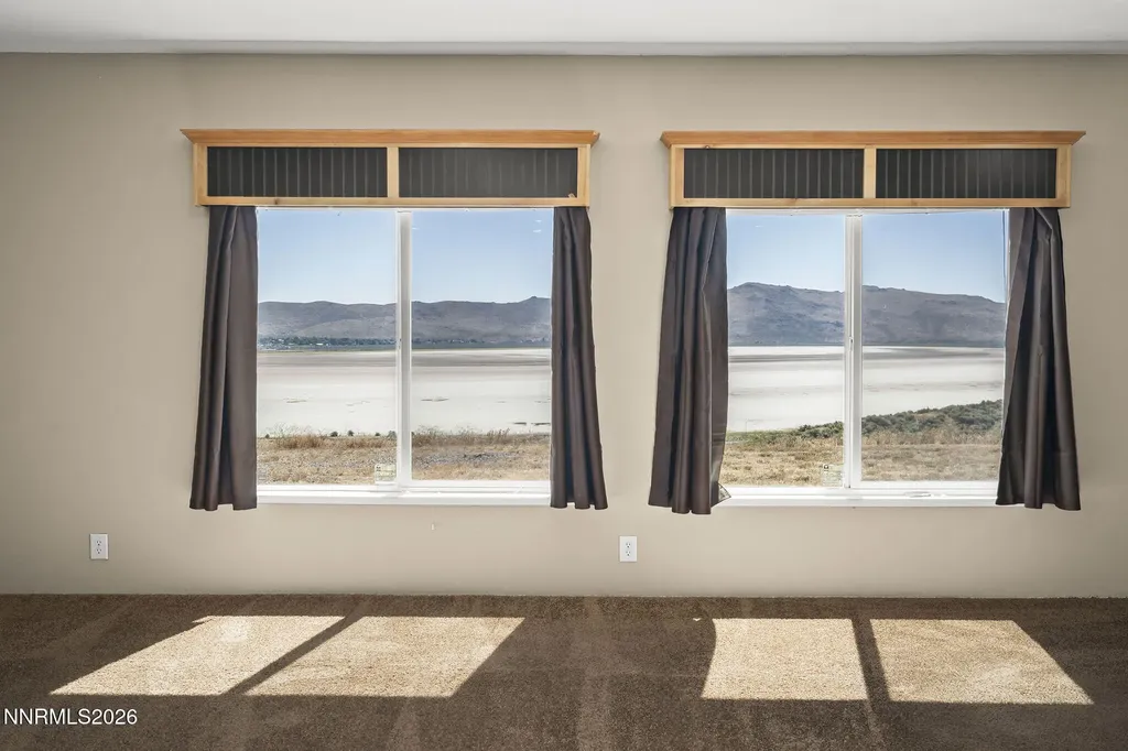 16 Sierra View Reno NV 89508