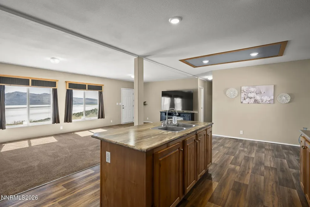 16 Sierra View Reno NV 89508