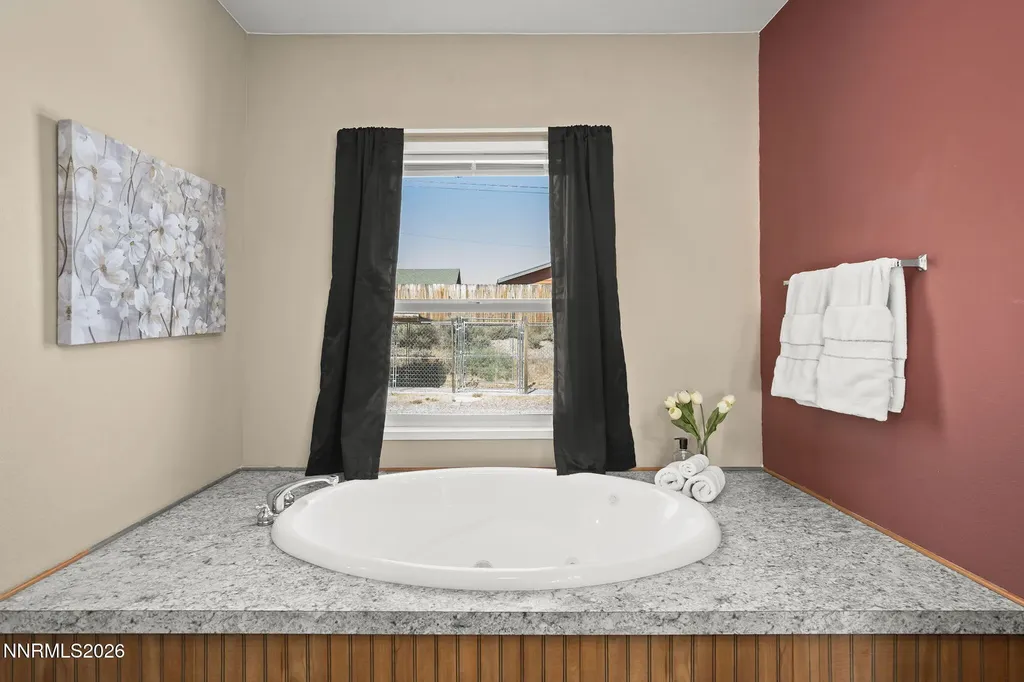 16 Sierra View Reno NV 89508