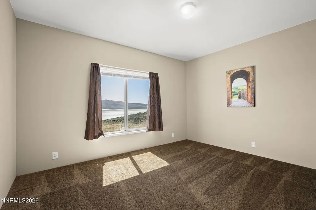16 Sierra View Reno NV 89508