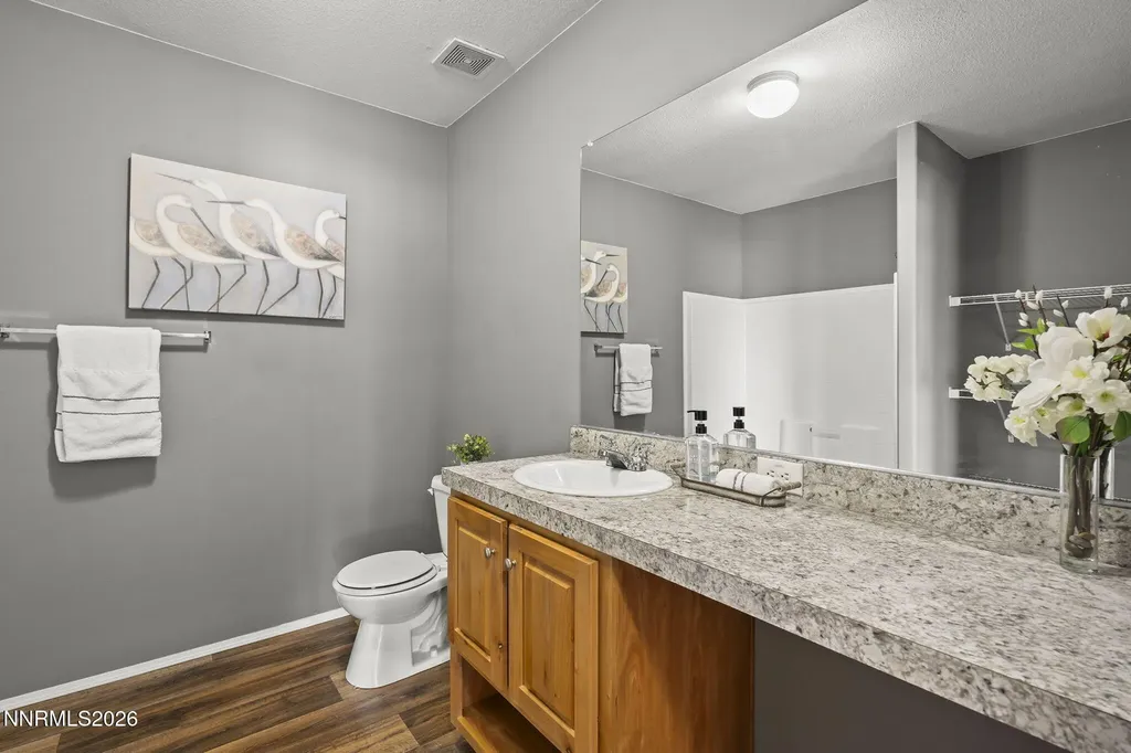 16 Sierra View Reno NV 89508