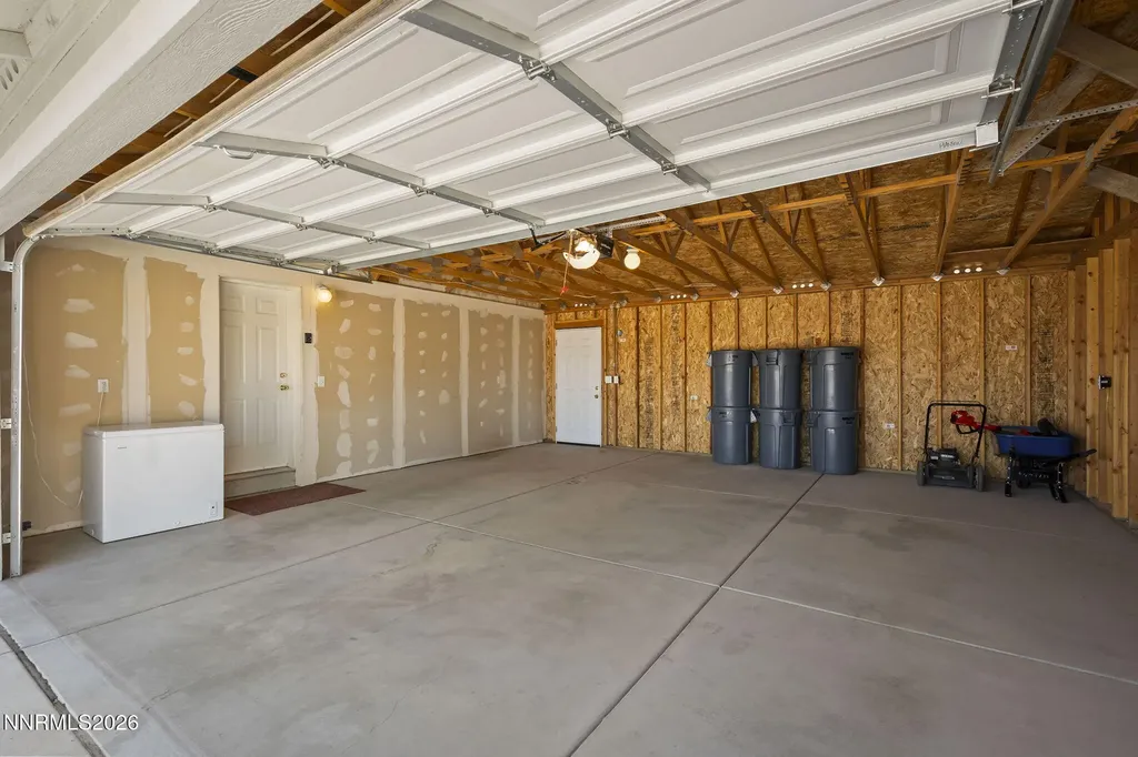 16 Sierra View Reno NV 89508
