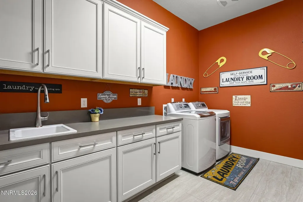 3020 Feathertop Reno NV 89521
