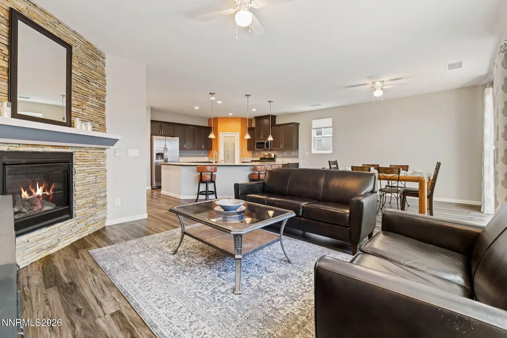 322 Granite Dayton NV 89403