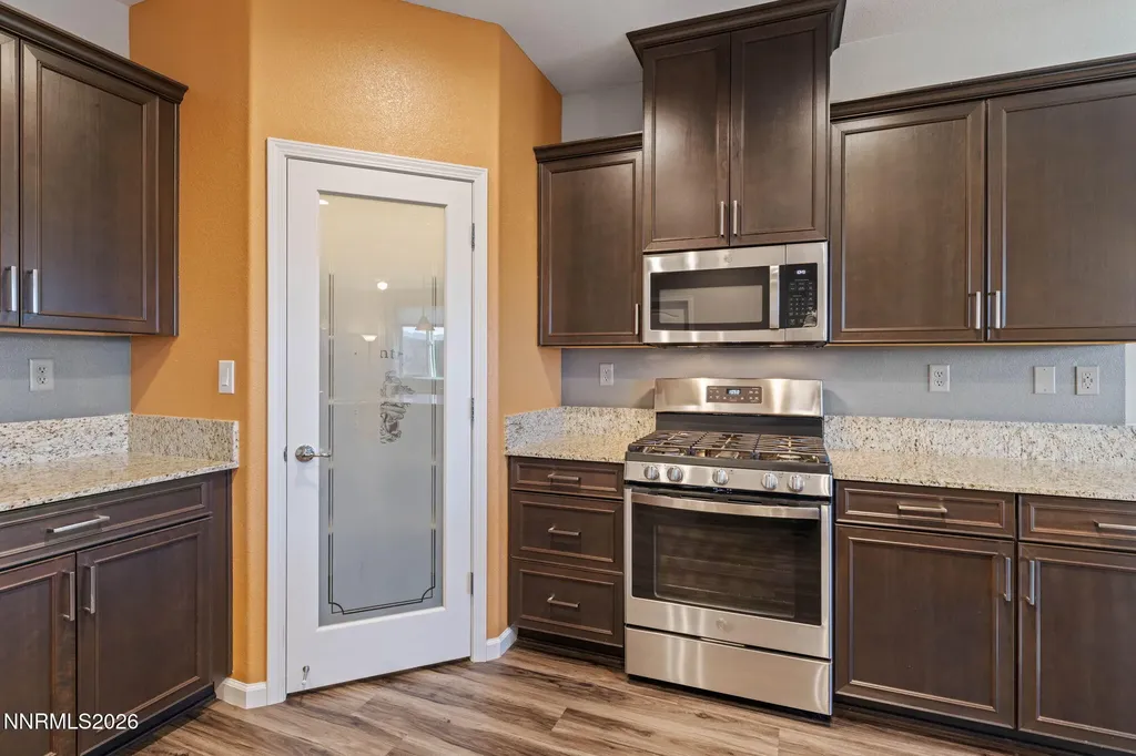 322 Granite Dayton NV 89403