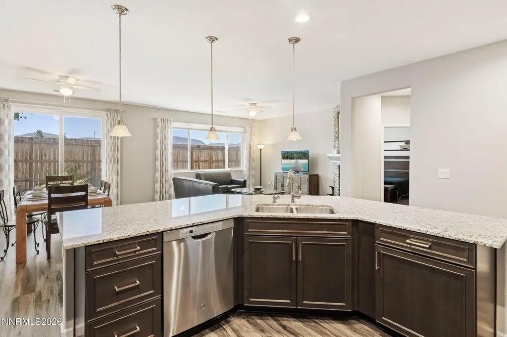 322 Granite Dayton NV 89403
