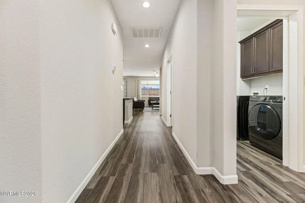 322 Granite Dayton NV 89403